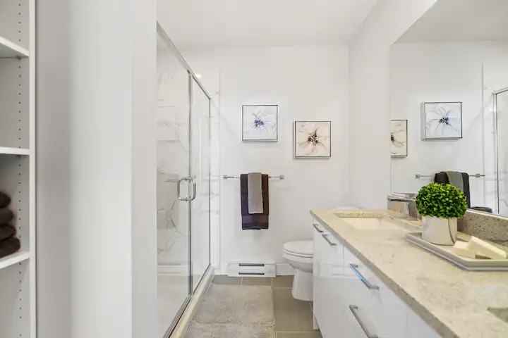 20696 Eastleigh Crescent - Photo 8