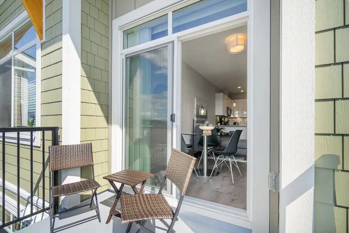 20696 Eastleigh Crescent - Photo 15
