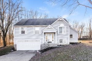 featured image of 3881 Magnolia Dr