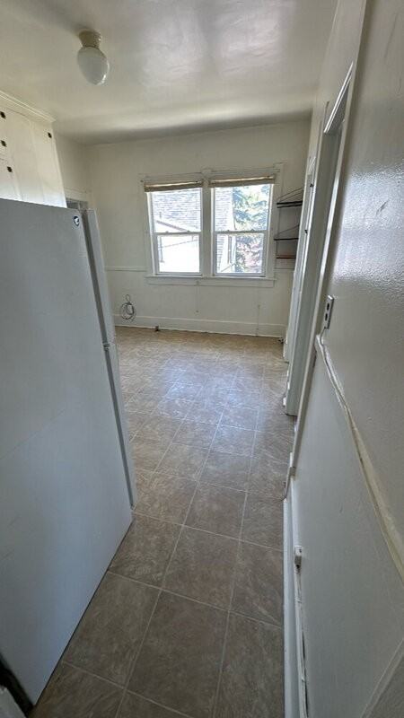 500 E Garfield St #2 - Photo 2 of 11