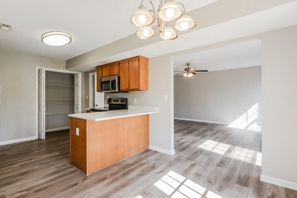 4011 Village Trace Blvd - Photo 7 of 16