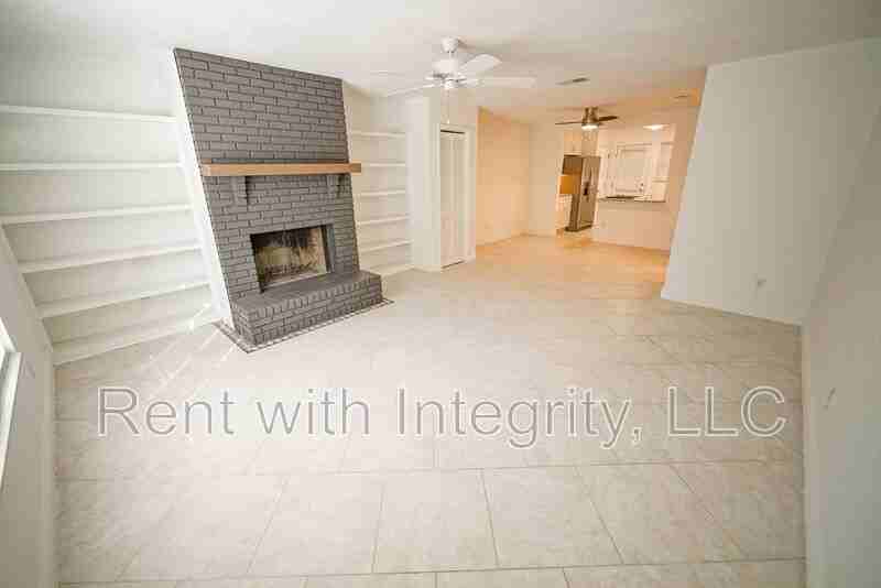 1502 - Photo 2 of 31