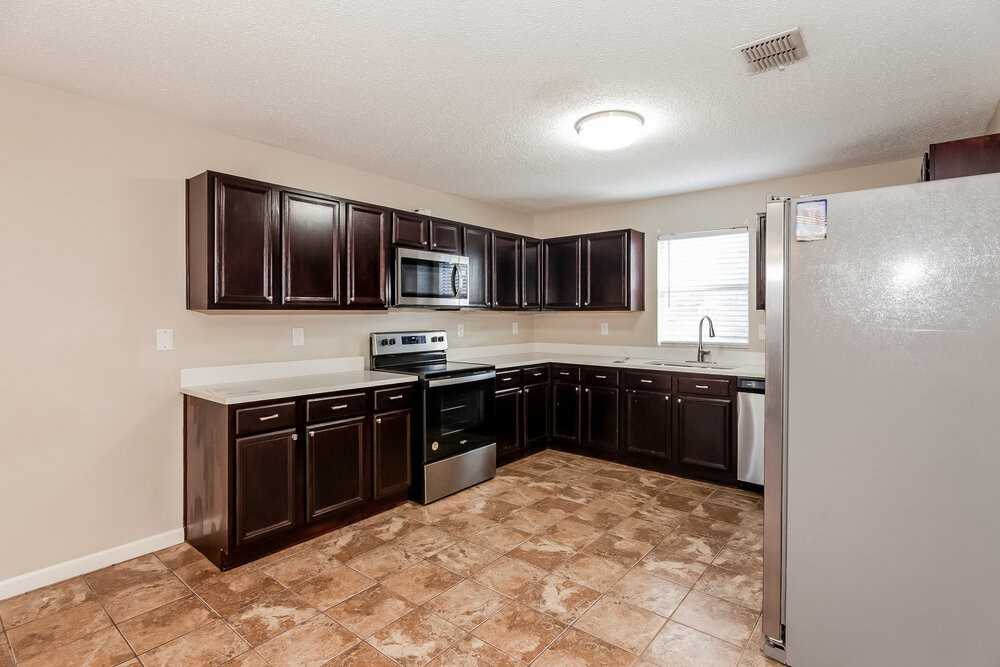 2316 Graystone Dr - Photo 6 of 17