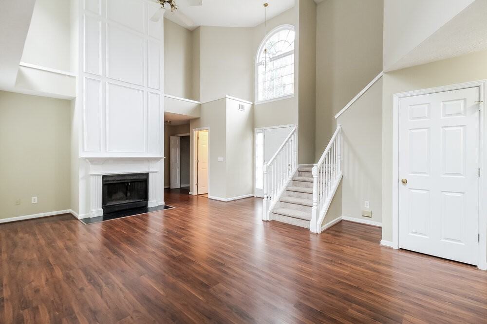 3998 Oak Glenn Dr - Photo 5 of 17