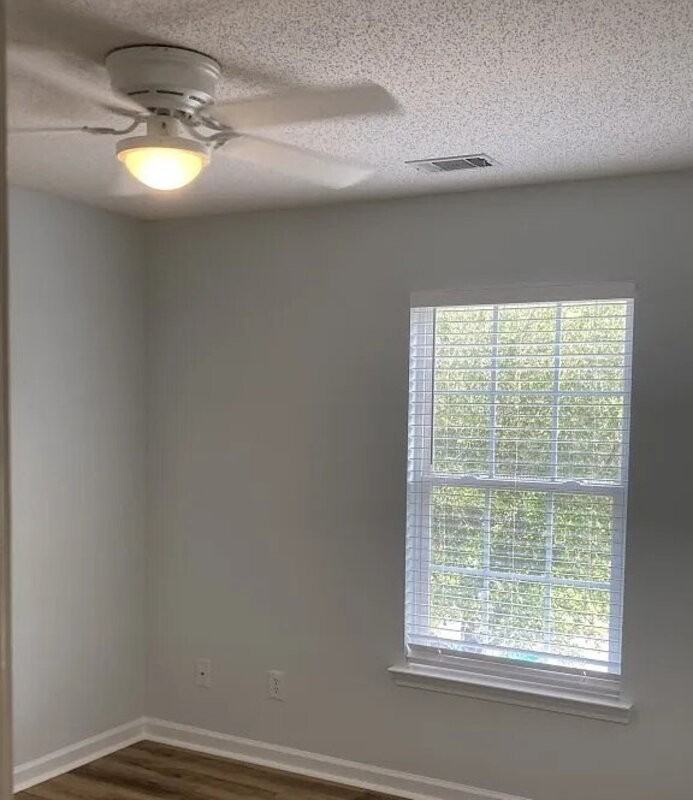 129 Ridgewood Cir - Photo 7 of 14