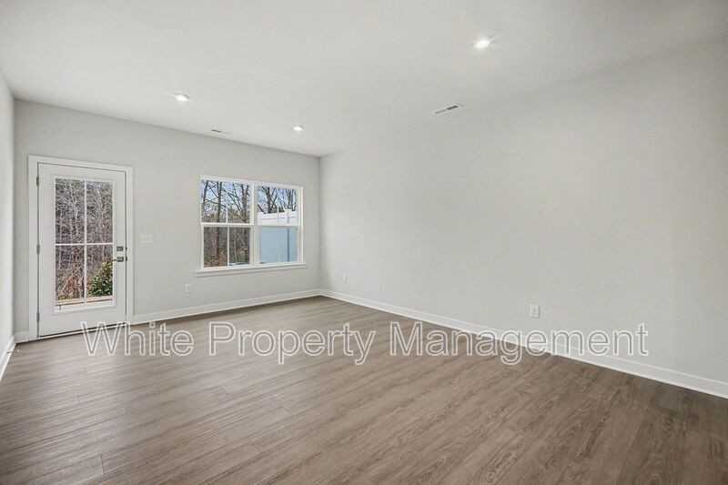 11015 Emerson Landing Drive - Photo 7 of 27