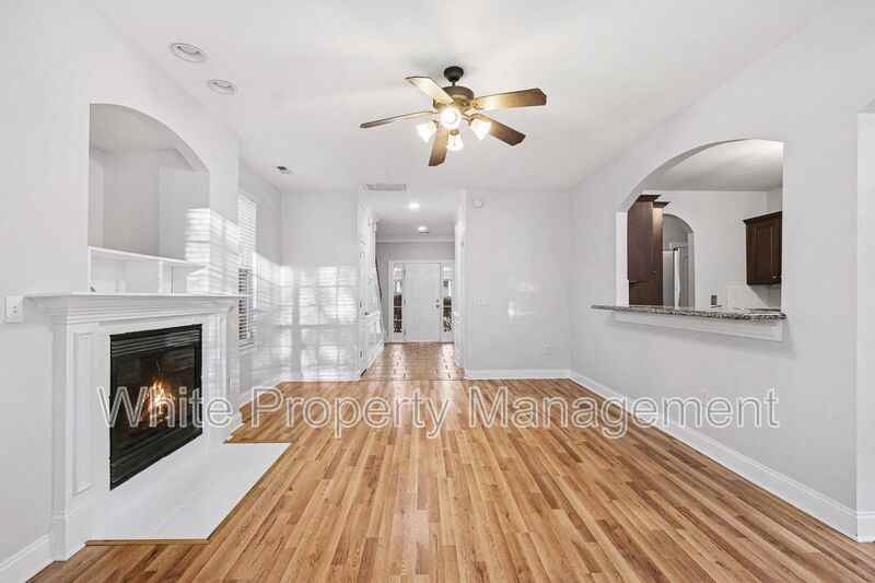 12810 Windyedge Rd - Photo 5 of 29