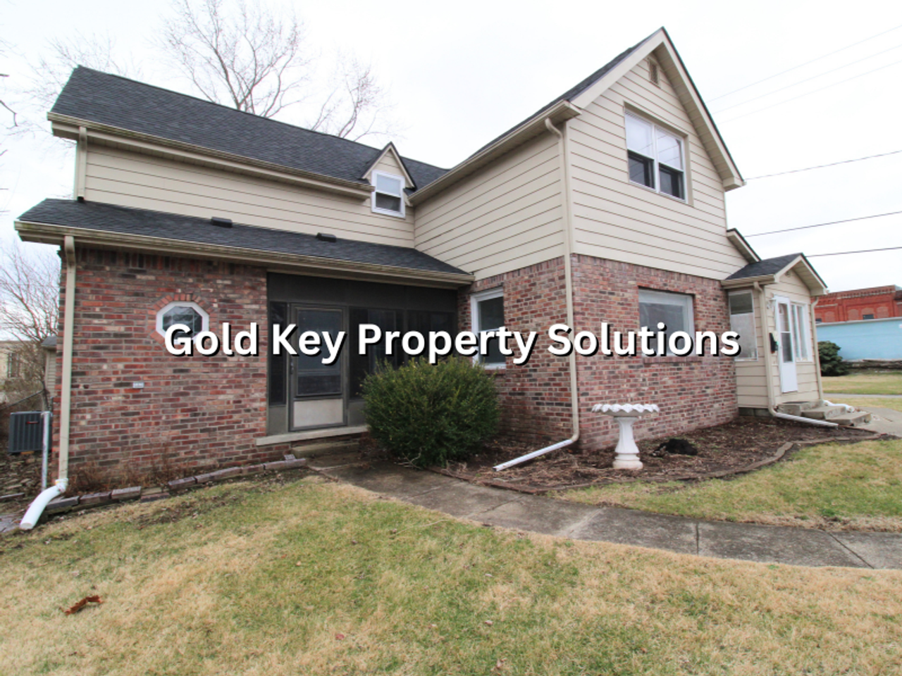 117 E John St - Photo 2 of 34