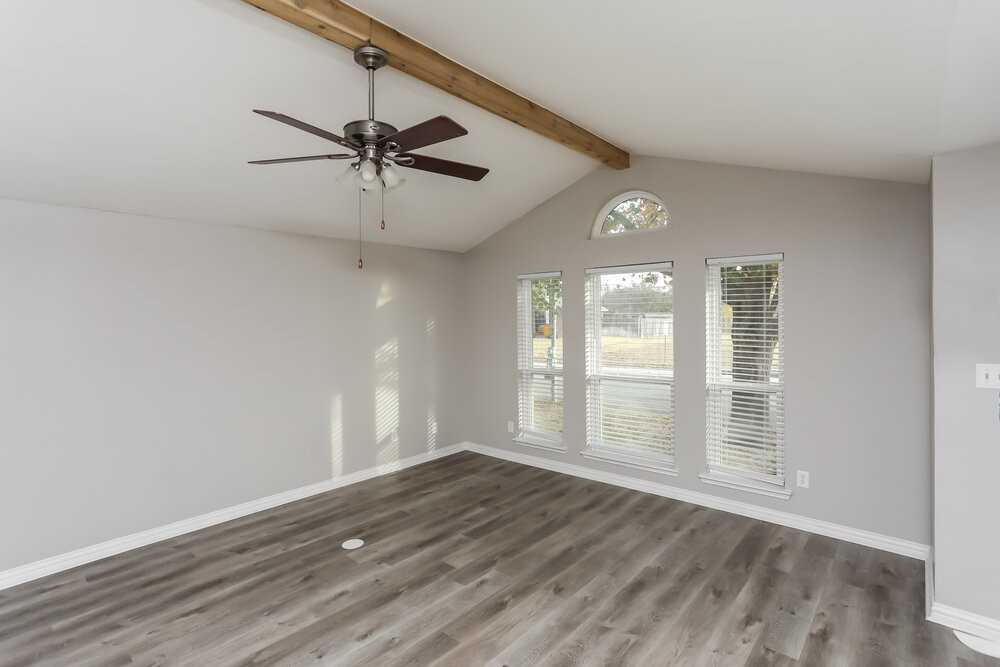 556 Blue Haze Dr - Photo 3 of 16