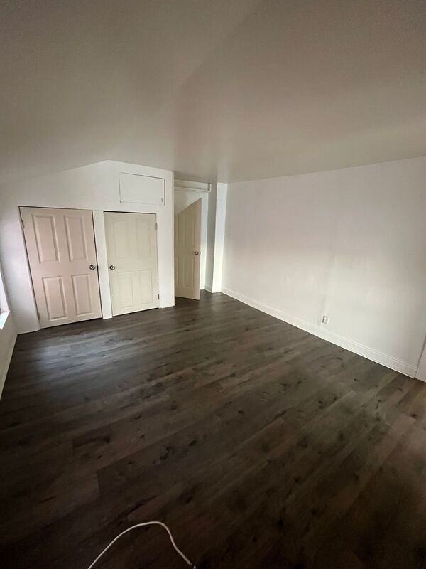 78 Genesee St #UP - Photo 4 of 11