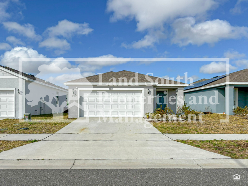 4811 Rigging St - Photo 2 of 25