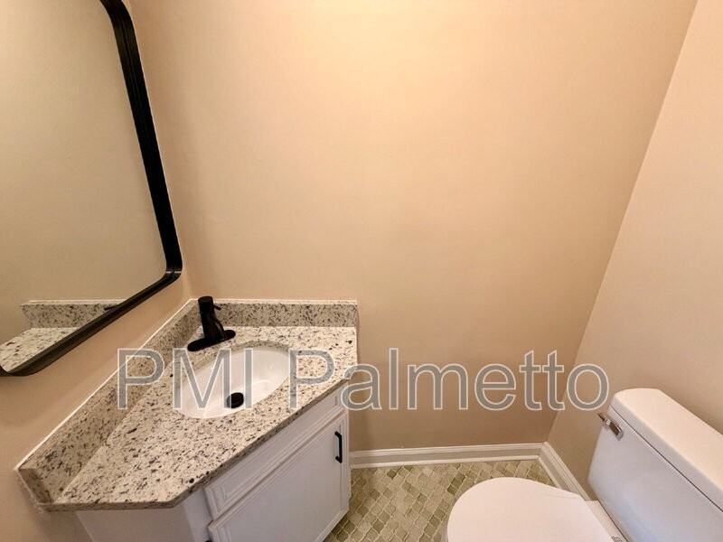 1244 Grove Park Ln - Photo 6 of 13