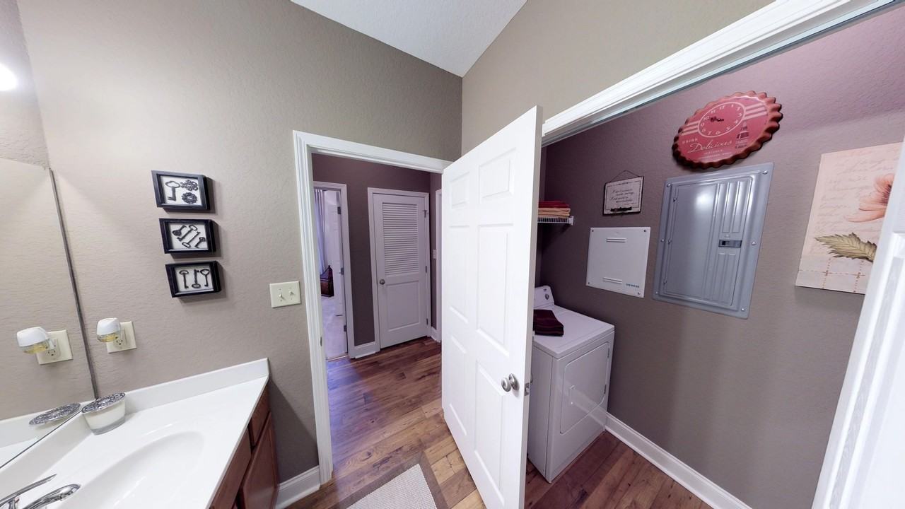 The Enclave of Hardin Valley Apartments - Photo 5 of 19