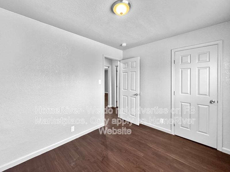 683 El Camino Ave #3 - Photo 6 of 18