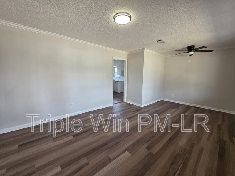 1408 Johnson St - Photo 7 of 38