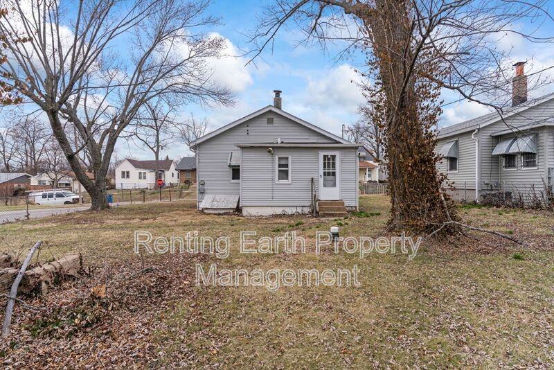 6546 Joseph Ave - Photo 2 of 16