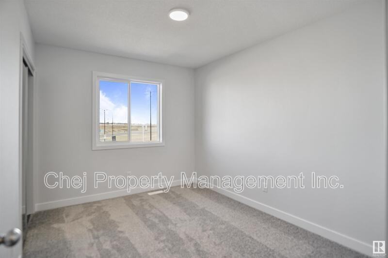 19214 22a Ave Nw - Photo 7 of 28