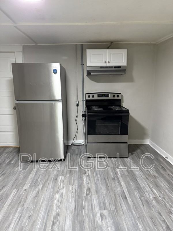 622 Smoot St - Photo 6 of 11