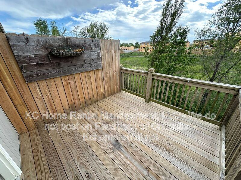 8710 N Cleveland Ave - Photo 3 of 33