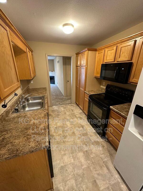 8710 N Cleveland Ave - Photo 4 of 33