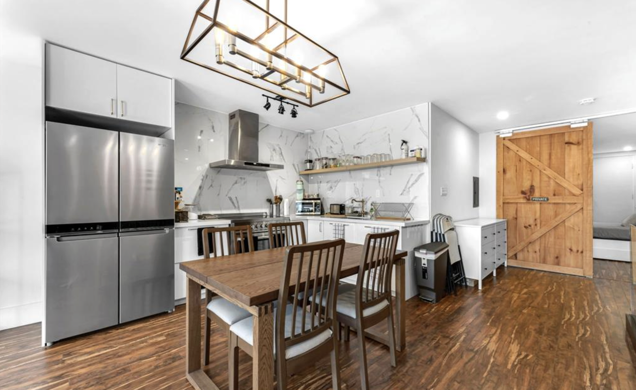 Queen St W & Spadina Ave. - Photo 3 of 17