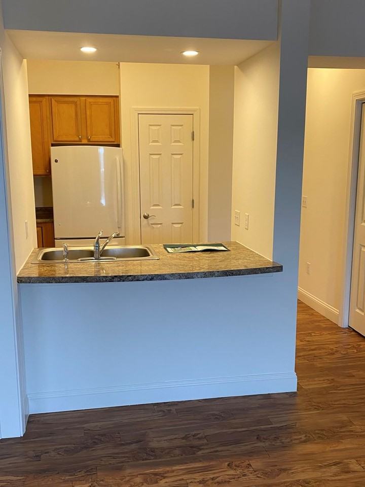 SCVC - 260 Perimeter Drive - Photo 4 of 50