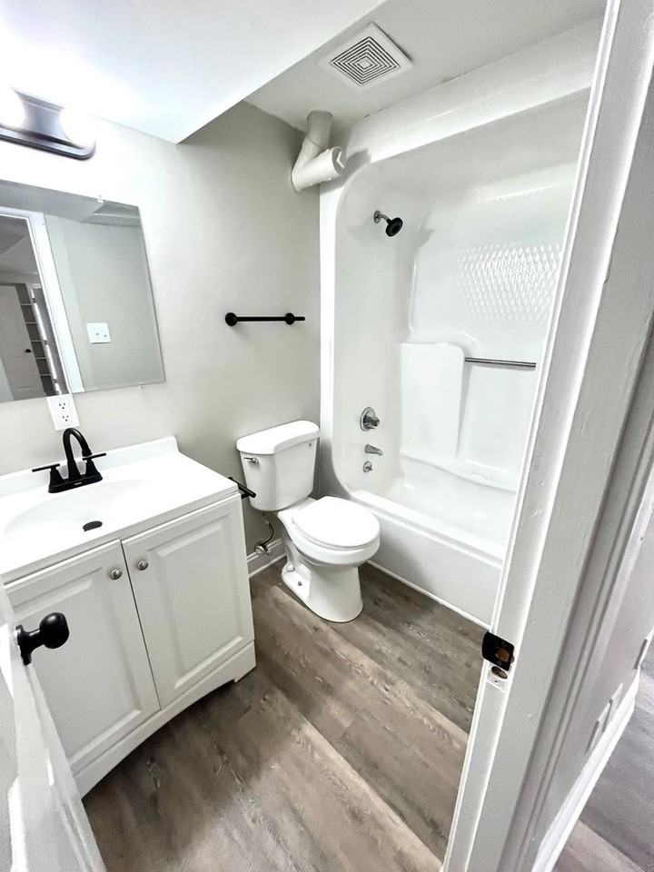 Whitfield Apartments - Photo 3 of 4