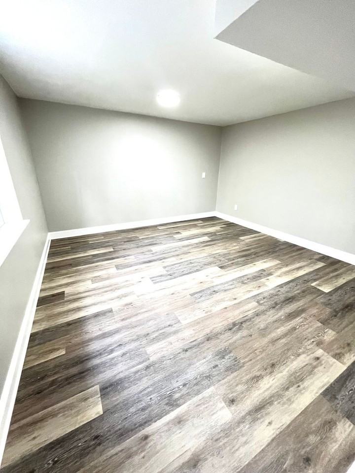 Whitfield Apartments - Photo 4 of 4