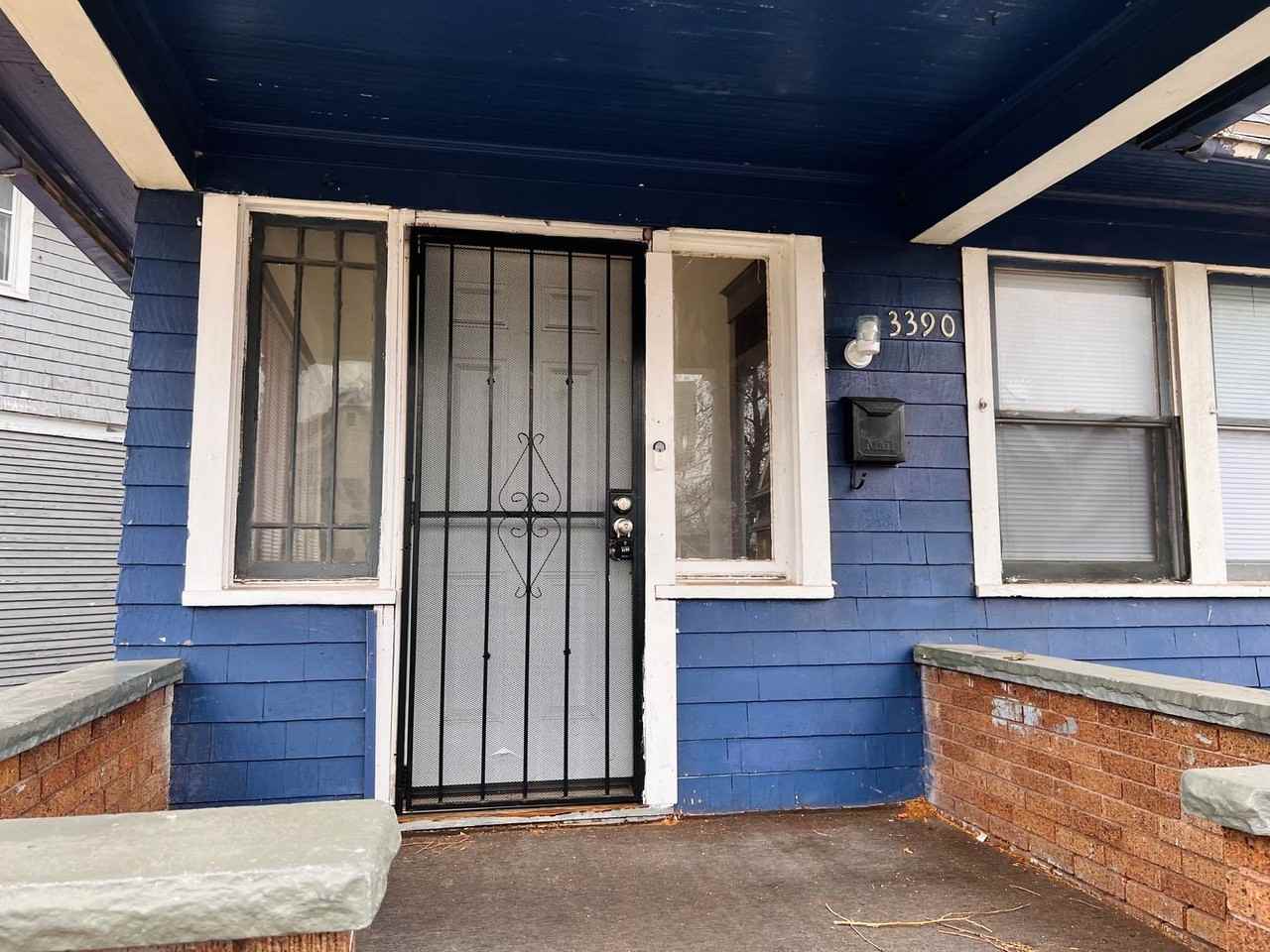 3390 Woodrow Blvd - Photo 2 of 18