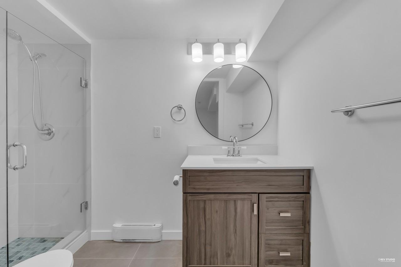 1224 Fulton Avenue - Photo 6 of 8