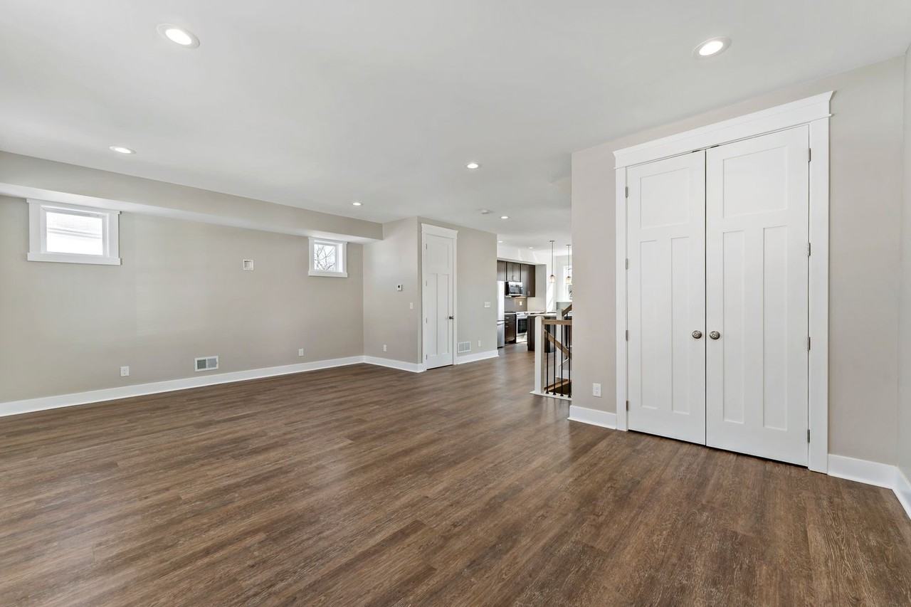 1819 Chessland St - Photo 6 of 50