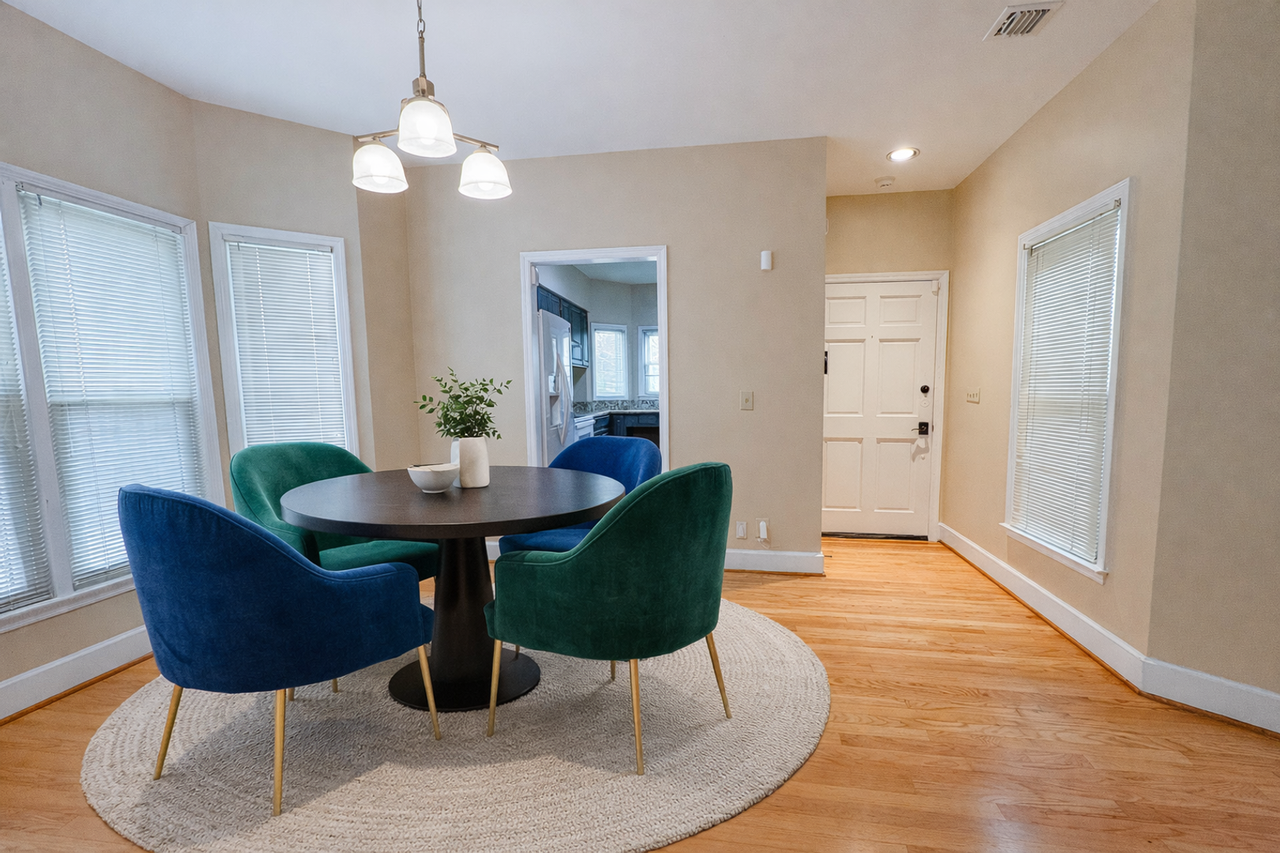 741 Victorian Pl - Photo 5 of 34