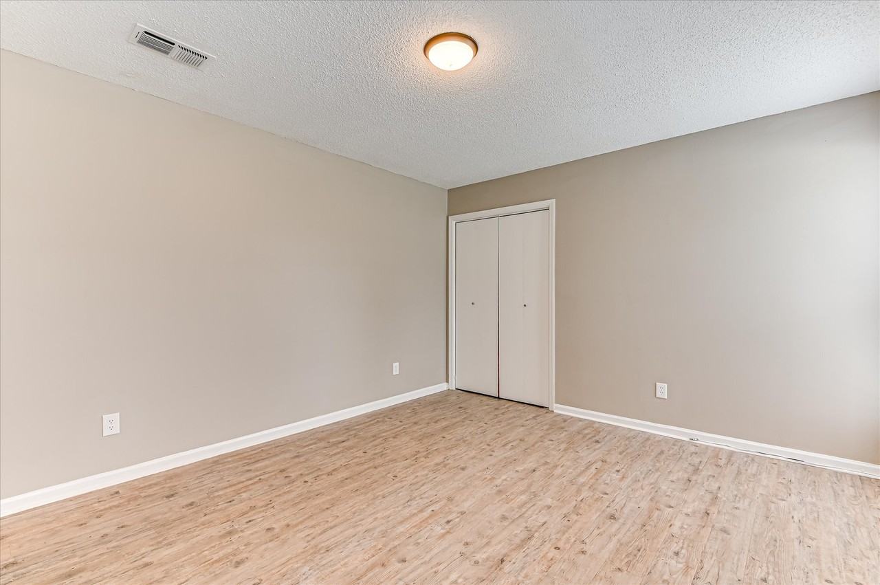 Powderhouse Apartments - Photo 7 of 13