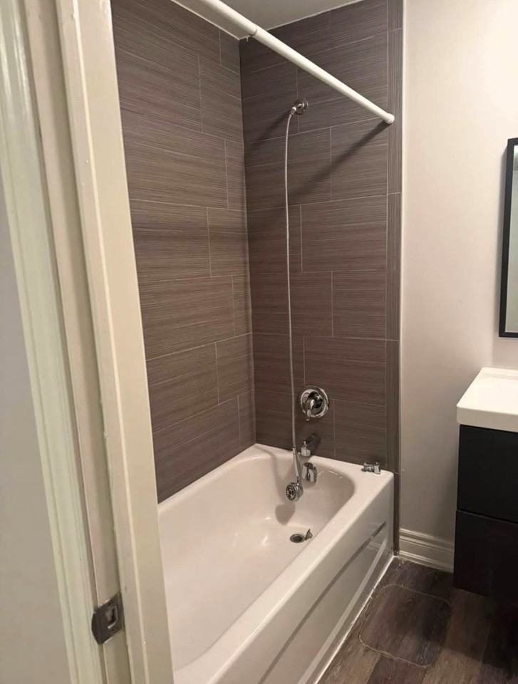 970 King Street East #3 - Photo 7 of 9