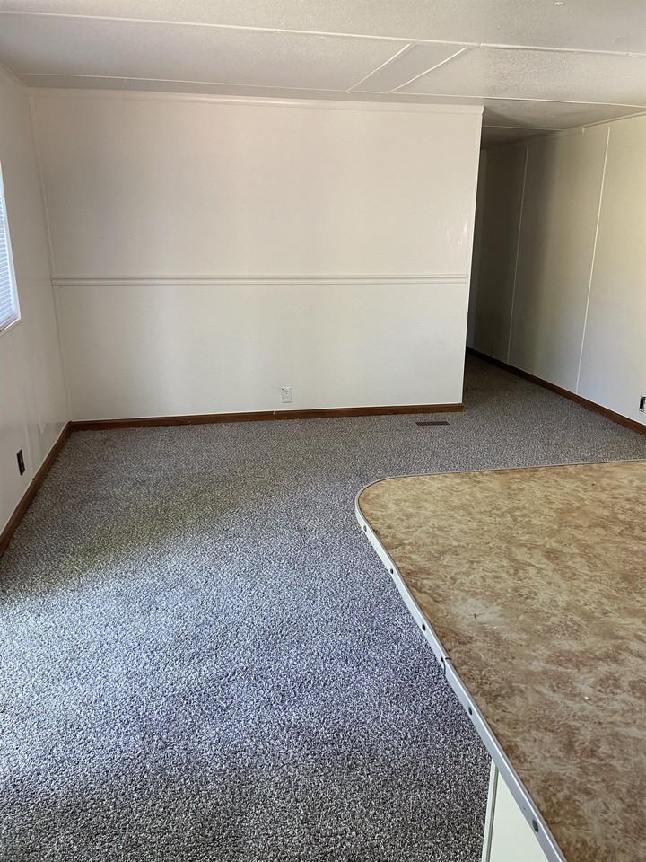 Adams Mobile Home Park - Photo 3 of 6