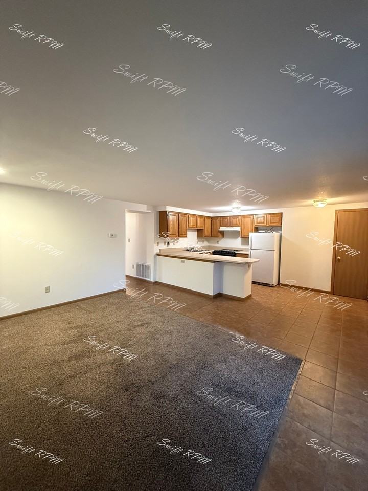 706 West 25th Street- 2 - Photo 6 of 17