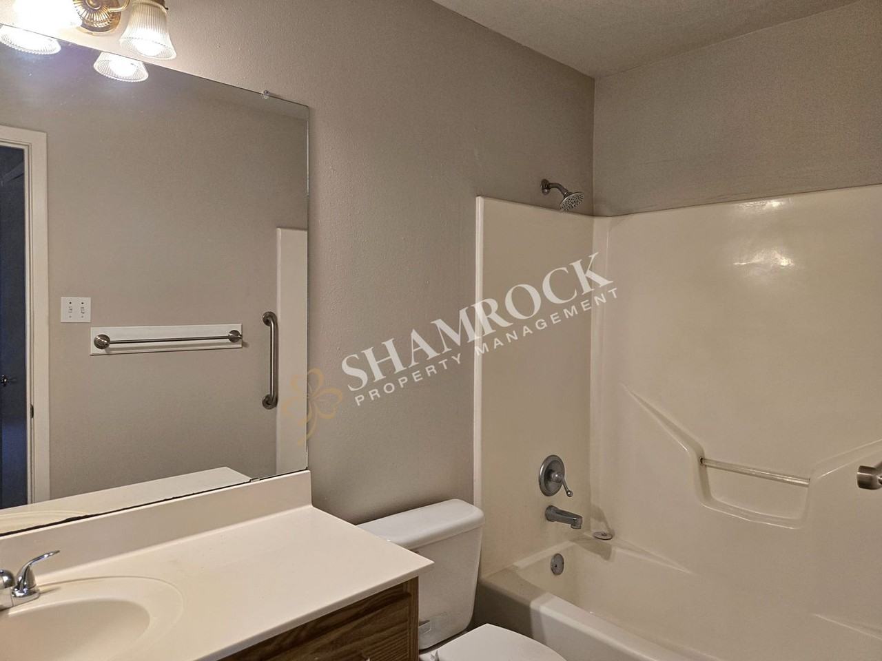 118 Deanna St - Photo 7 of 8