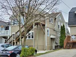 featured image of 710 Emmet St