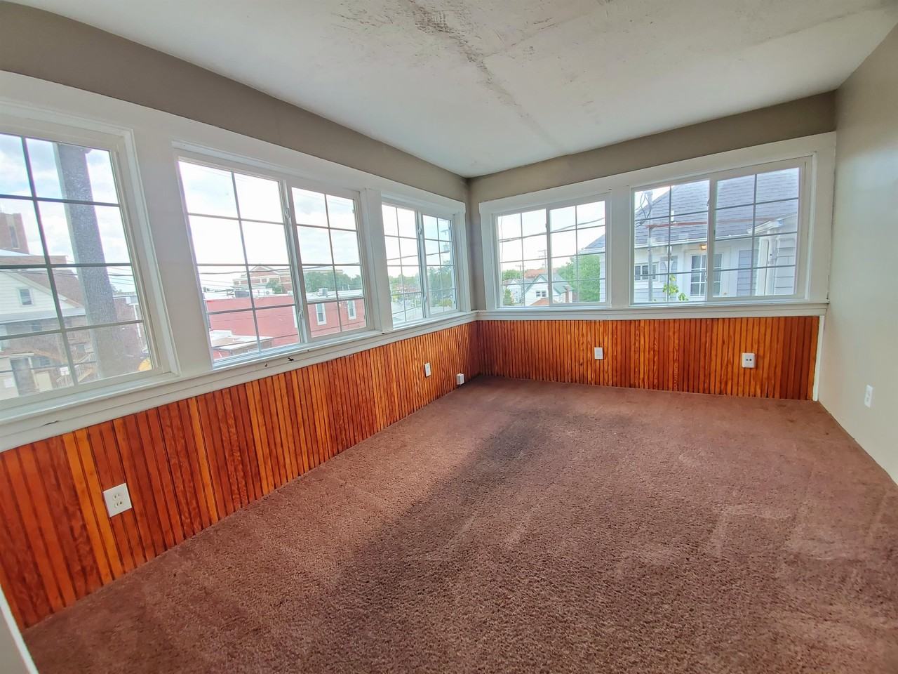 710 Emmet Street - Photo 7 of 21