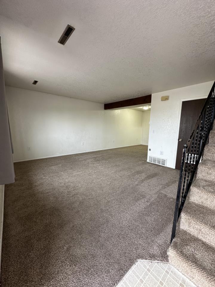 1141 28th St W #11 - Photo 3 of 10