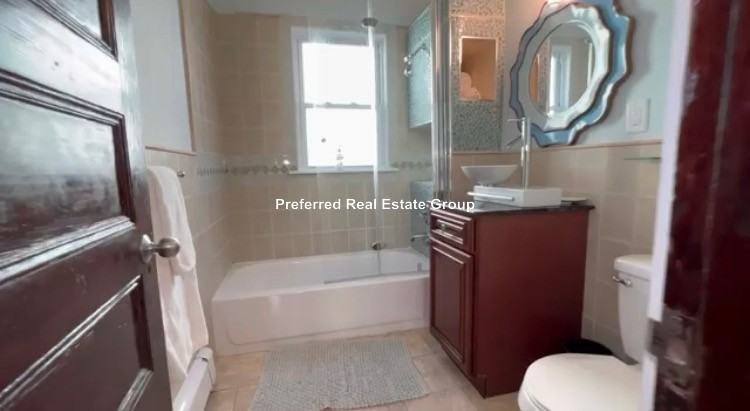 726 Metropolitan Ave #2 - Photo 6 of 6