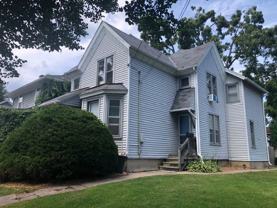 924 Drake St - Photo 1 of 1