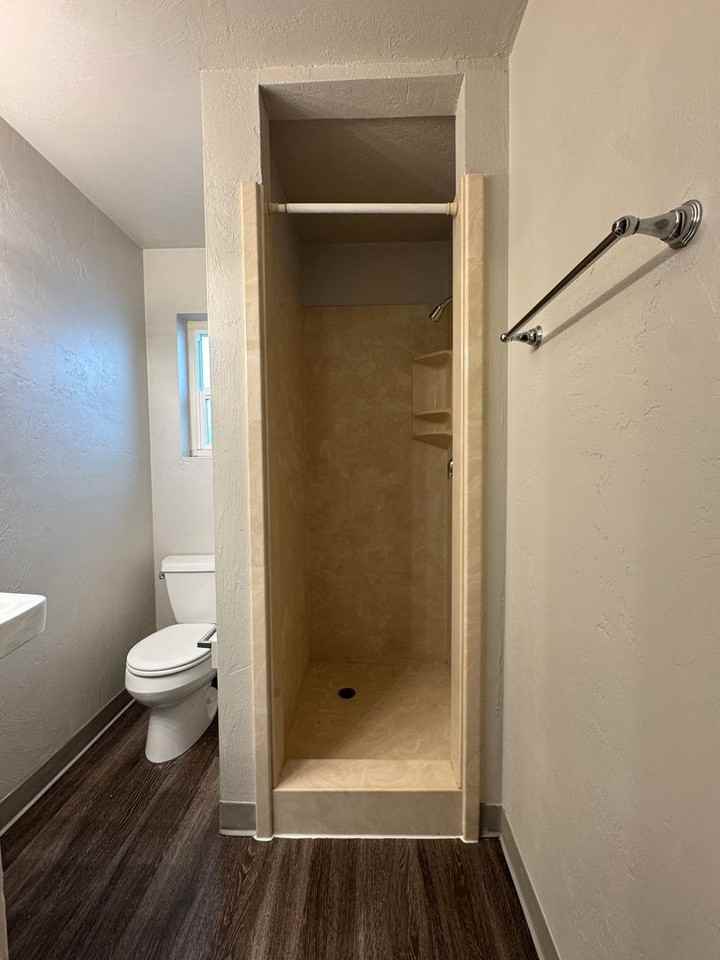 765 E 18th Ave #11 - Photo 4 of 10