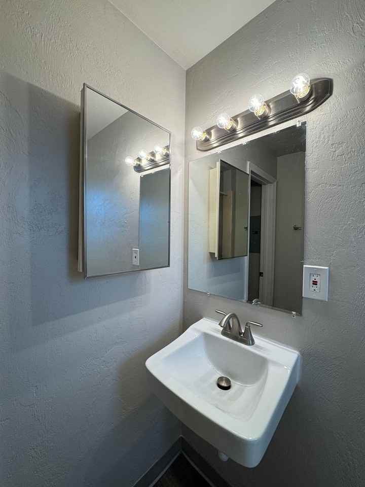 765 E 18th Ave #11 - Photo 6 of 10