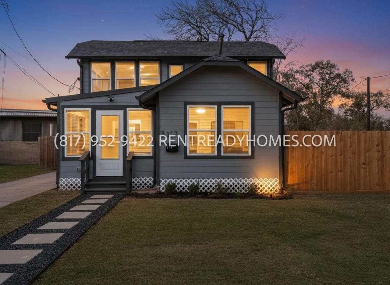 8117 Detroit St - Photo 2 of 47