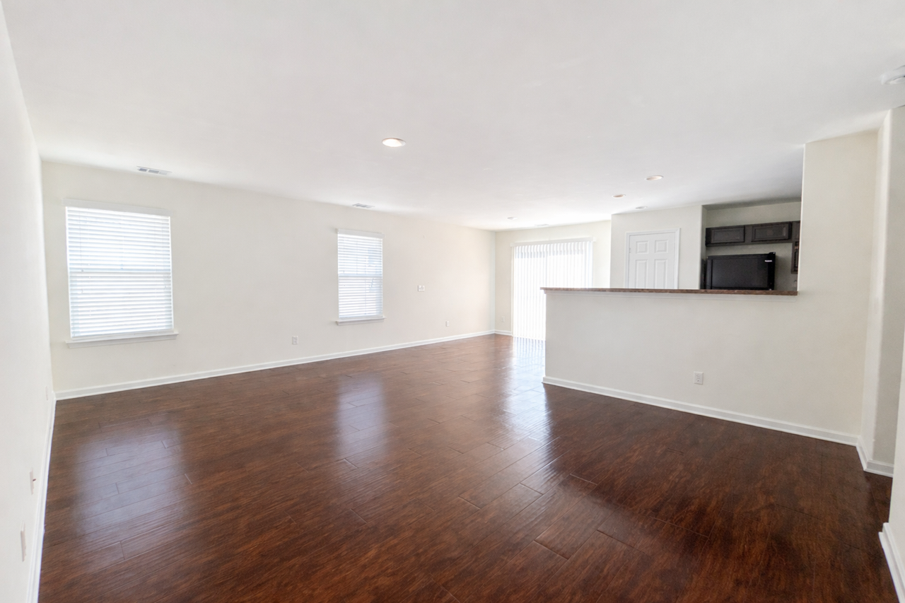 89 Roseberry Cir - Photo 3 of 23