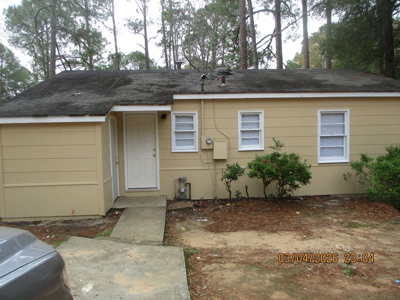 1401 W Gordon Ave - Photo 2 of 7