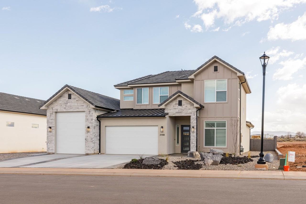 2588 2588 E Suniva Way - Photo 3 of 27