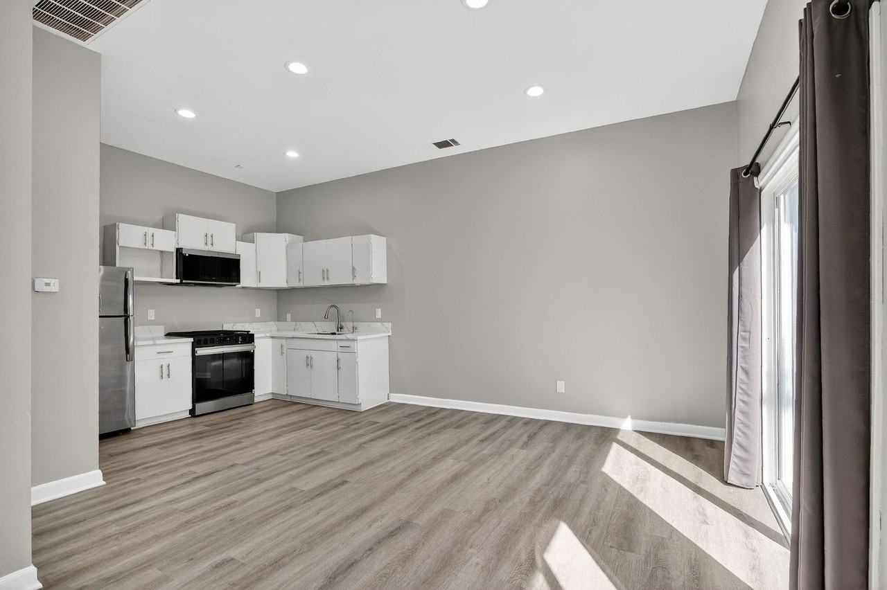 4089 Daves Way - Photo 7 of 16