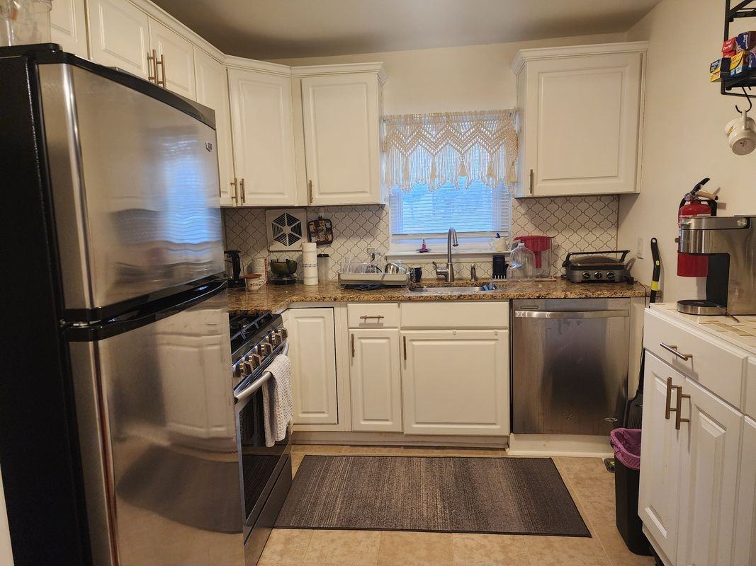 304 South St ##A - Photo 4 of 9